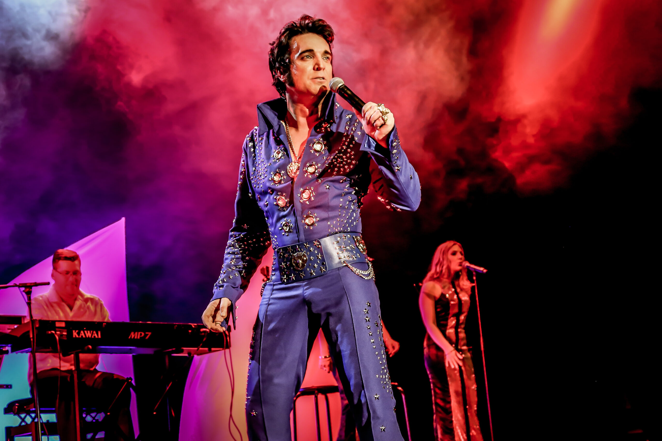 ELVIS – Las Vegas Christmas Show